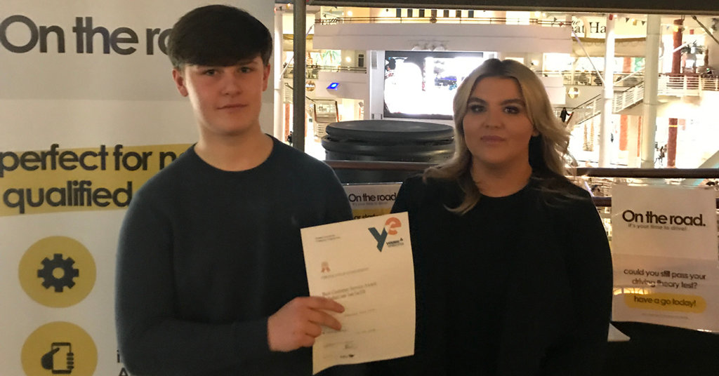 Image of Young Enterprise team scoop award win