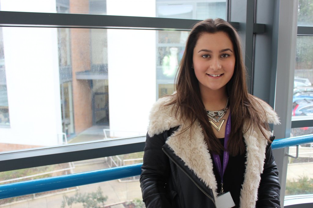 Image of Success for Aspiring Dentist, Phoebe Cameron Secures Offer from University of Leeds
