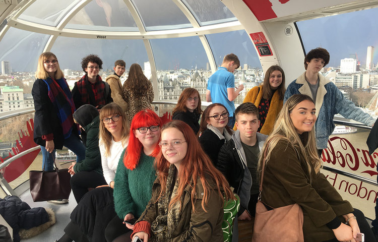 Image of Politics students see 'history in the making' on London trip